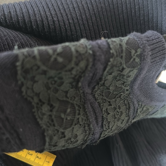 VALENTINO COUTURE DRESS - Picture 9 of 9